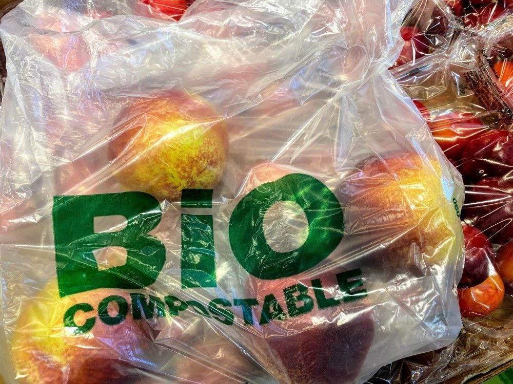 biodegradable and compostable plastic packaging